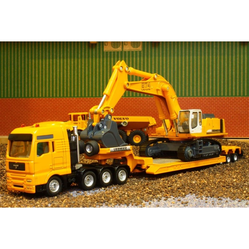 1847 Siku 1:87 Scale MAN Low Loader in Blue with Liebherr 974 'Litronic' Excavator