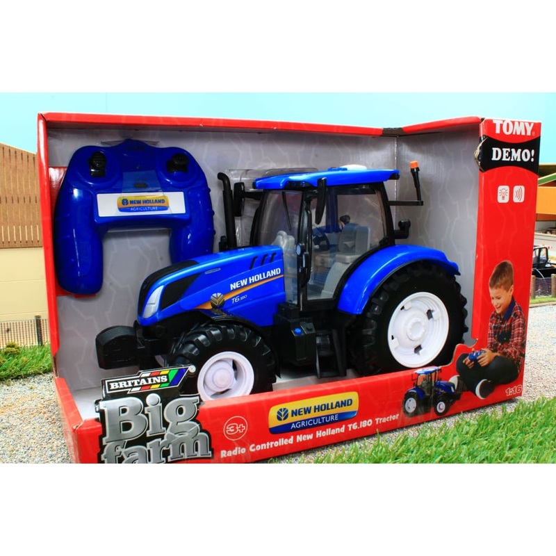 43305 Britains Big Farm Remote Control New Holland T6.175 Tractor 1:16th Scale