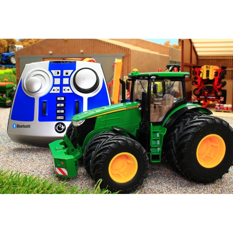 6736 Siku John Deere 7290 on Duals Remote Control with Controller