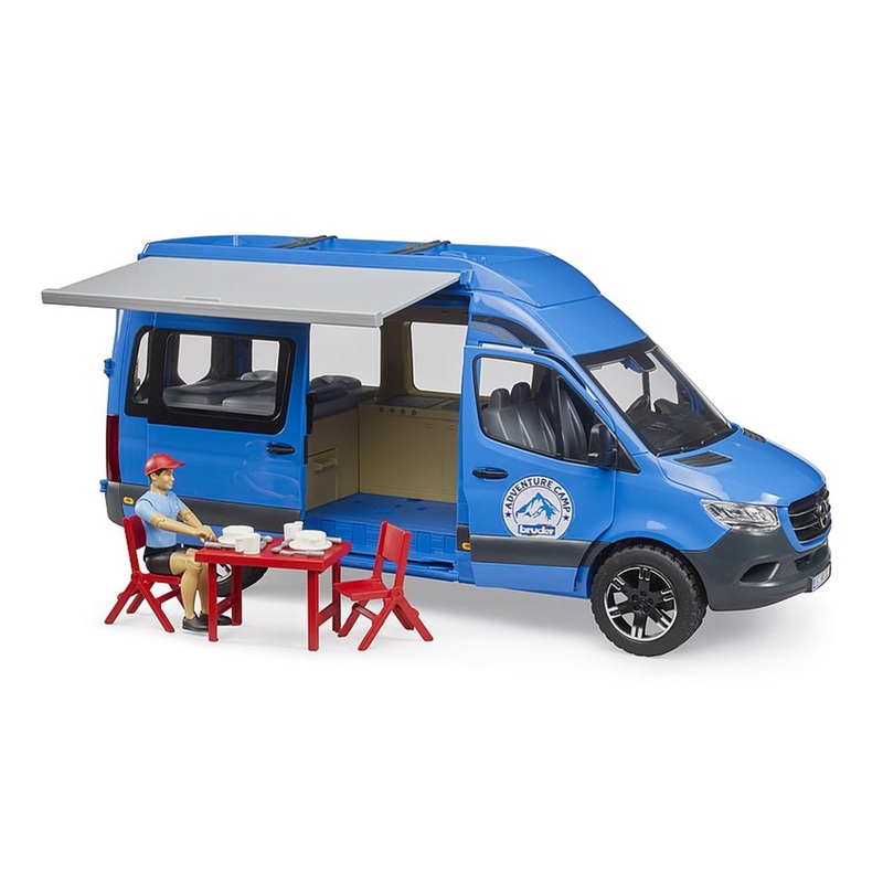 B02684 Bruder Mercedes Benz Sprinter Camper with Driver