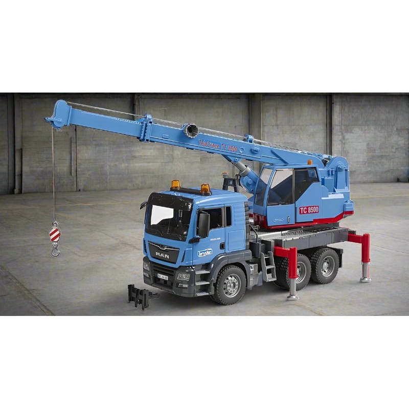 B03771 Bruder MAN TGS crane truck