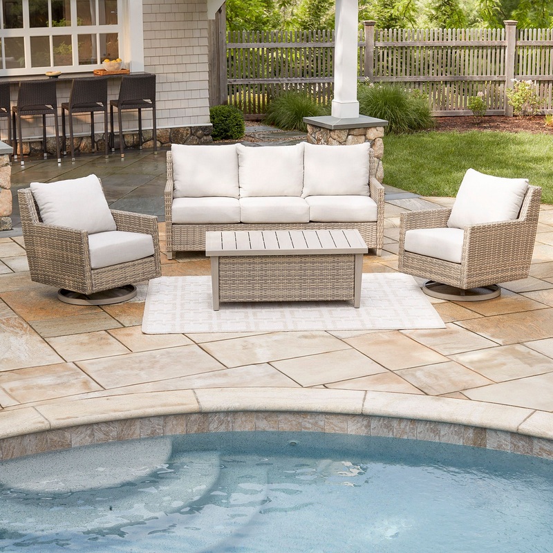 BJF250085 Berkley Jenson Bristol 4-Pc. Wicker Outdoor Conversation Set