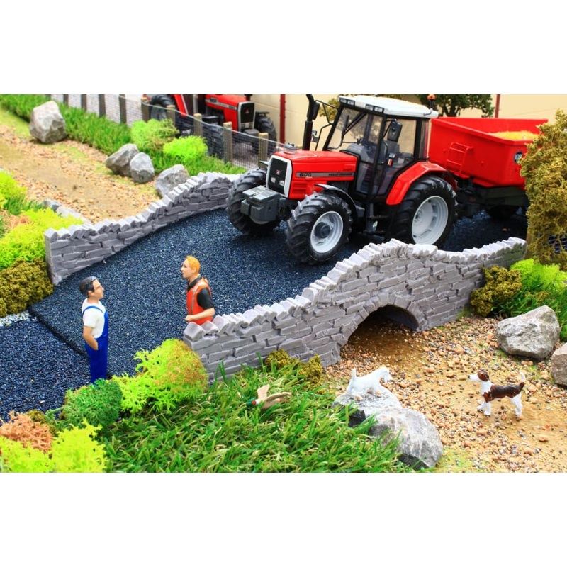 BT3064 Authentic Stone Hump Backed Bridge With Shallow Stream