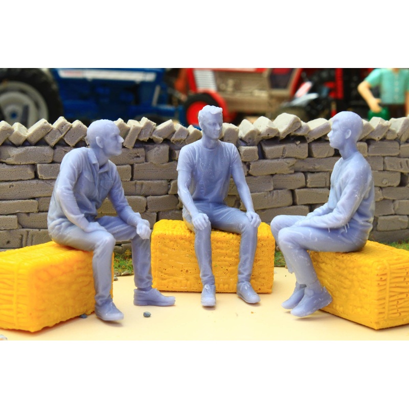 PYOS33S Figure Set 1:32 Scale - 3 x Male Figures Sitting (Requires Painting)