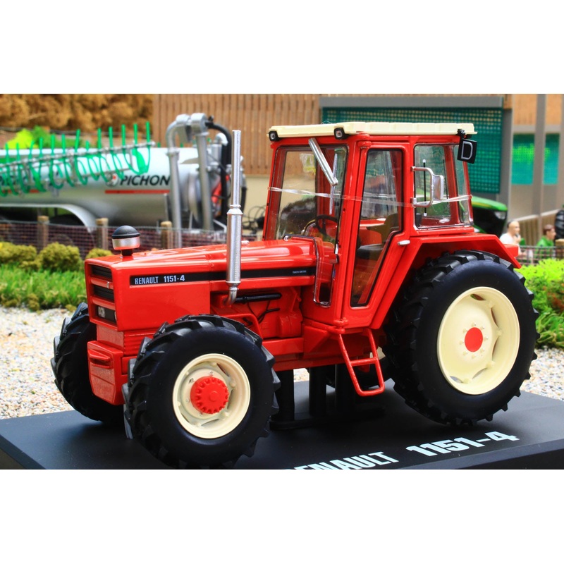 REP274 Replicagri Renault 1151-4 4WD Tractor