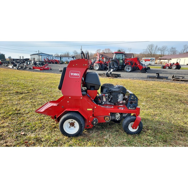 TORO 30 STAND ON AERATOR CORE PLUGGER 33518 – Used